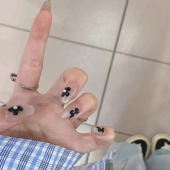 Artificial nails with elegant floral decorations Kalsten