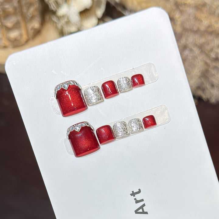 Glamorous Press-On Nail Set with Sparkling Rhinestone Accents Kalsten