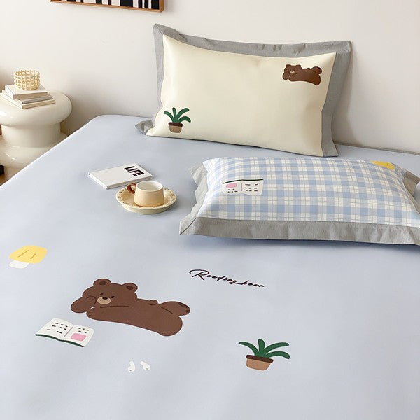 Fitted sheet set with pillowcases