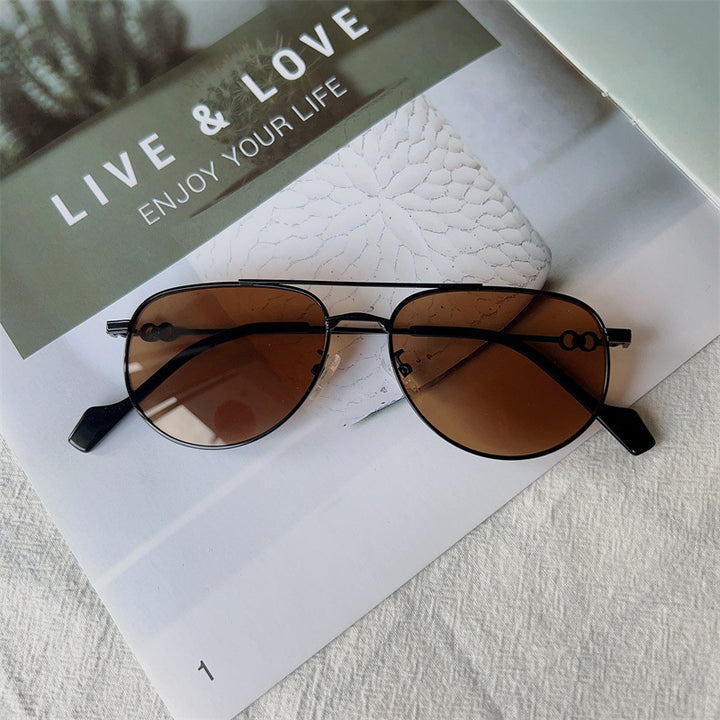 Vintage-Inspired Aviator Sunglasses Kalsten