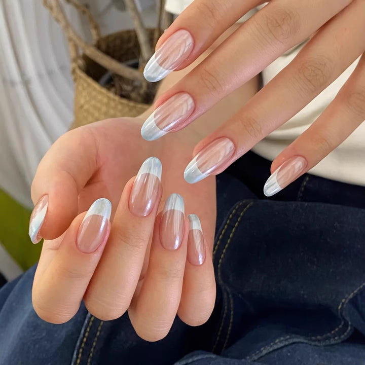 Elegant and Shiny Artificial Nails Kalsten