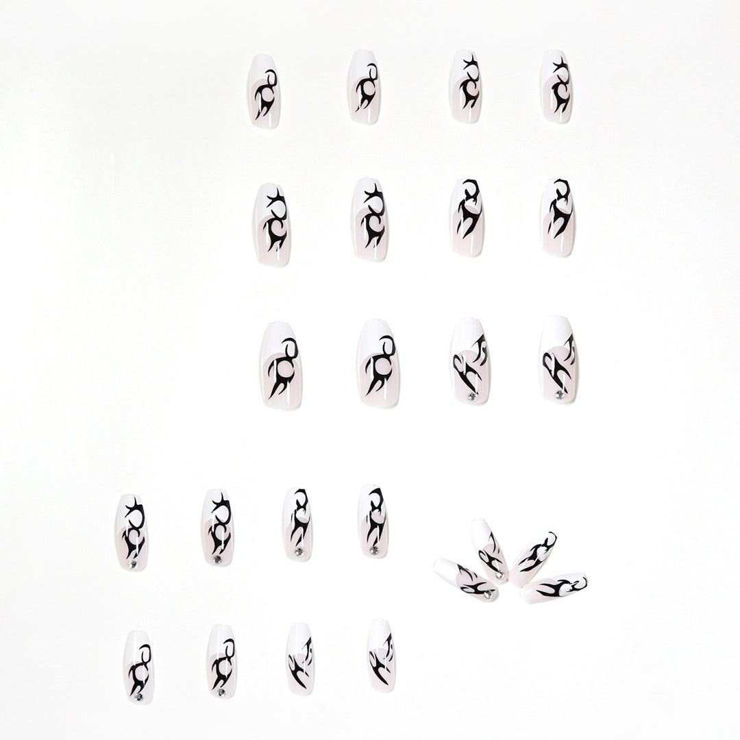 Elegant Artificial Nails with Decorative Black and Glitter Accents Kalsten