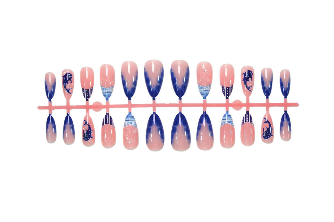 Nail art set with maritime motifs and modern designs Kalsten