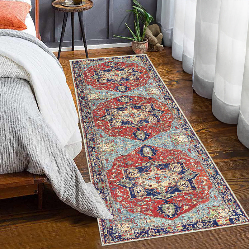 Vintage Floral Runner Rug Kalsten
