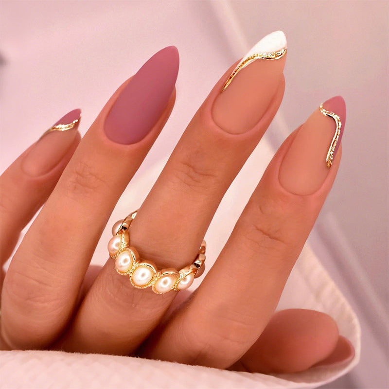 Stylish Press-On Nail Art Set with Elegant Gold Accents Kalsten