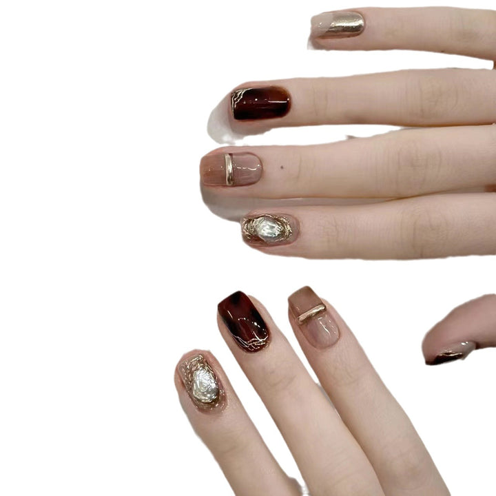 Elegant Nail Art Set with Unique Marble and Metallic Accents Kalsten