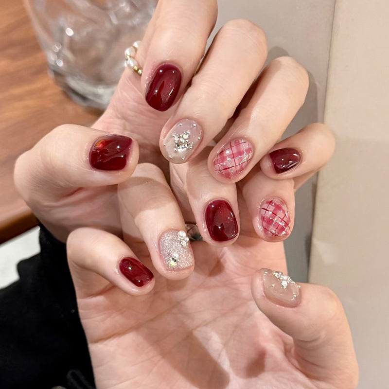 Elegant Decorative Nail Art Set with Jewel Accents Kalsten