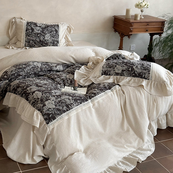 Country House bedding set made of cotton-linen with jacquard flower panel, frill and lace border
