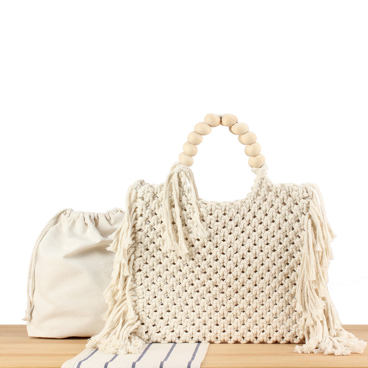 Hand-knotted tote bag with decorative fringes Kalsten