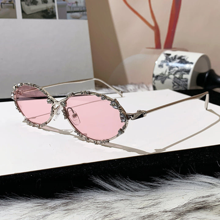 Women's extravagant oversized sunglasses with futuristic design Kalsten
