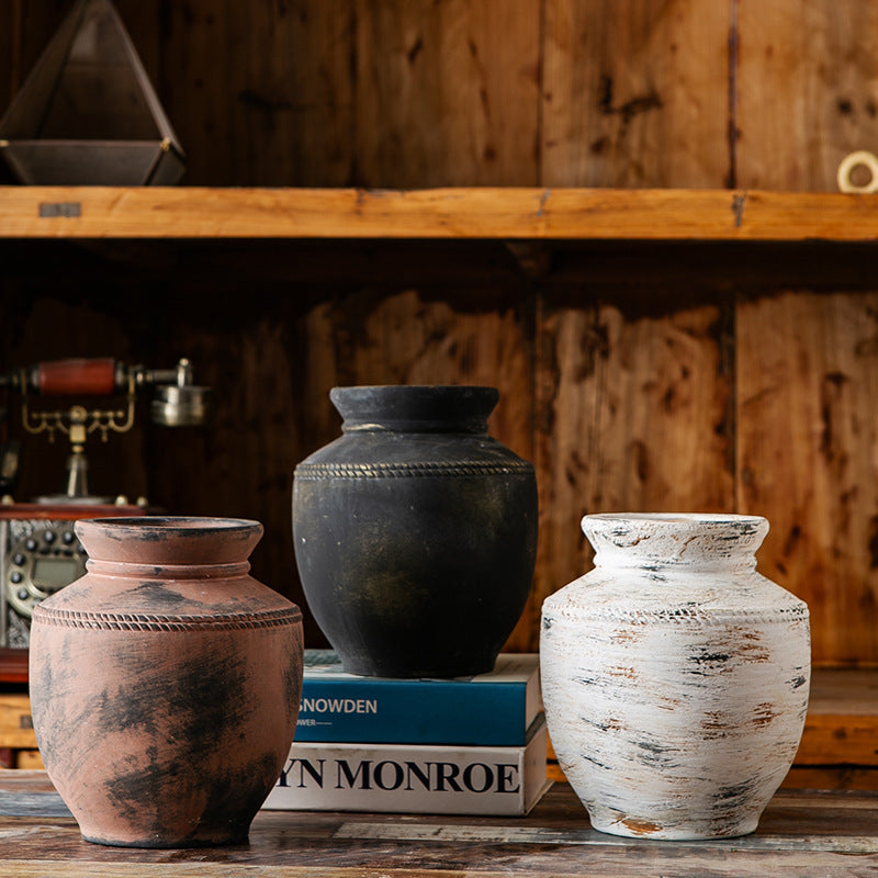 Handmade Clay Vase Kalsten