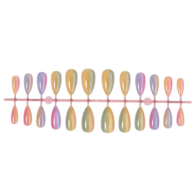 Creative nail set with shimmering ombre effects Kalsten