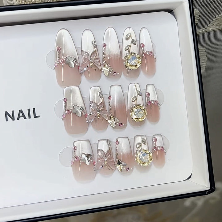 Ornate Decorative Press-On Nail Art Set Kalsten