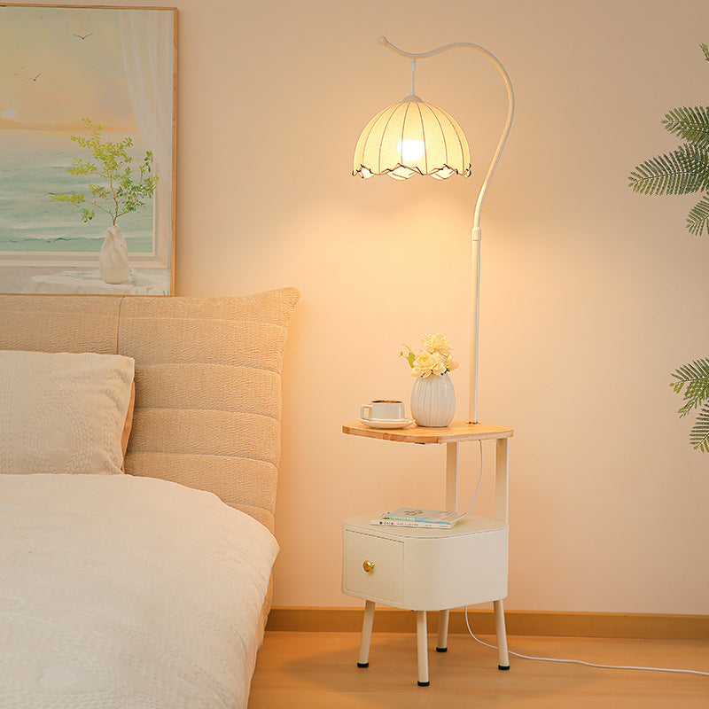 Stylish Floor Lamp with Integrated Side Table