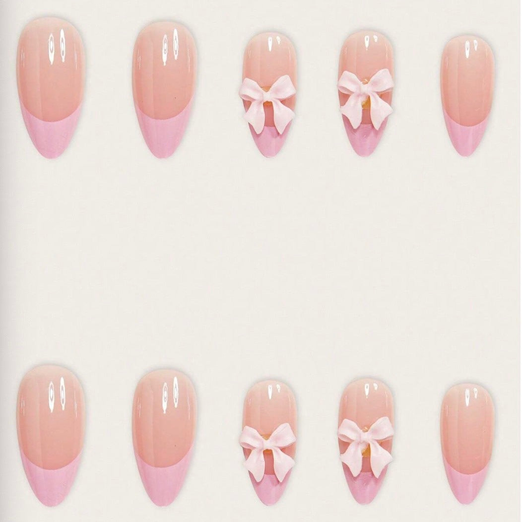 Nail art set with playful ribbons and shiny decorations Kalsten