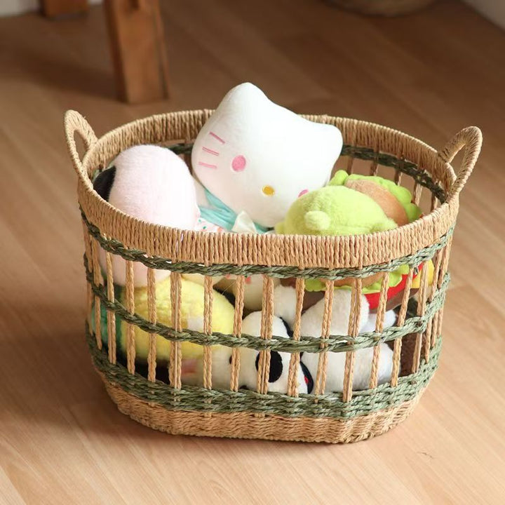 Decorative basket made of woven natural material Kalsten