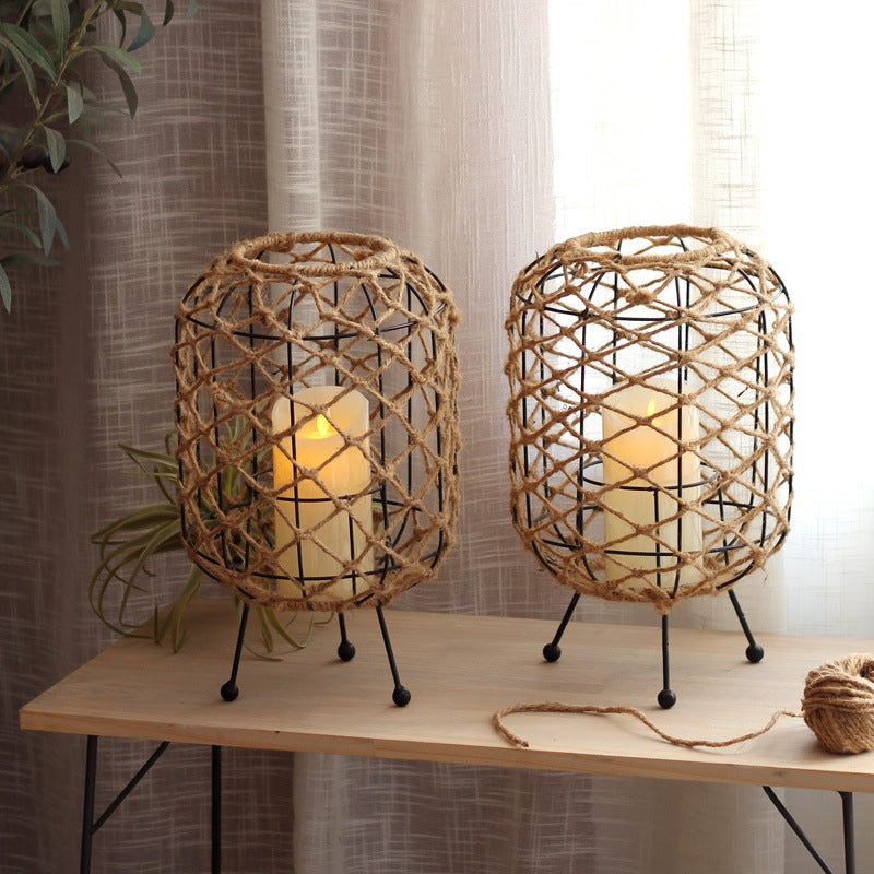 Decorative basket with natural fiber design Kalsten