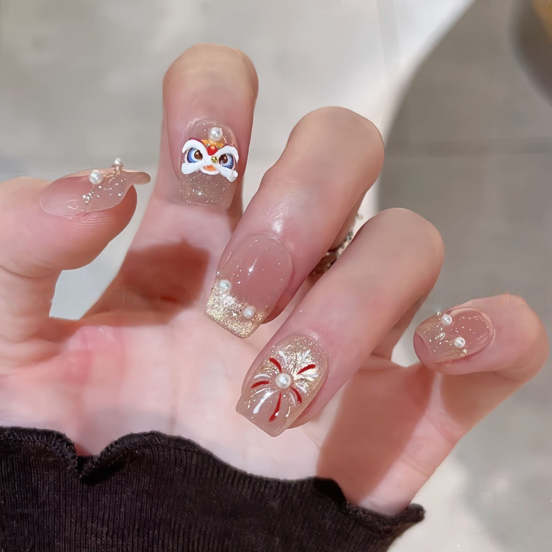 Artificial nails with elegant pearl and flower accents Kalsten