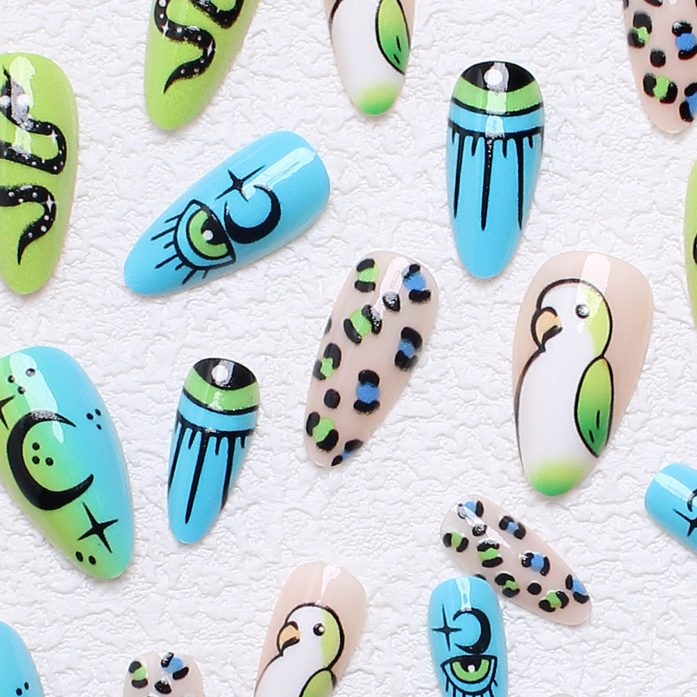 Artificial nail set with playful animal designs and eye-catching 3D designs Kalsten