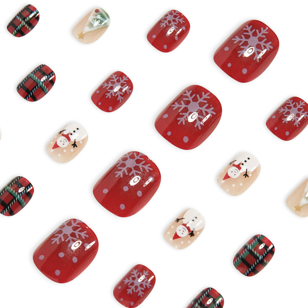 Festive Holiday-Themed Acrylic Nail Art Kalsten