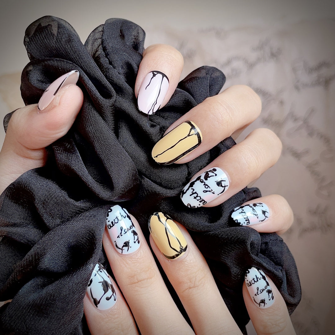 Stylish Line Pattern Artificial Nails Kalsten