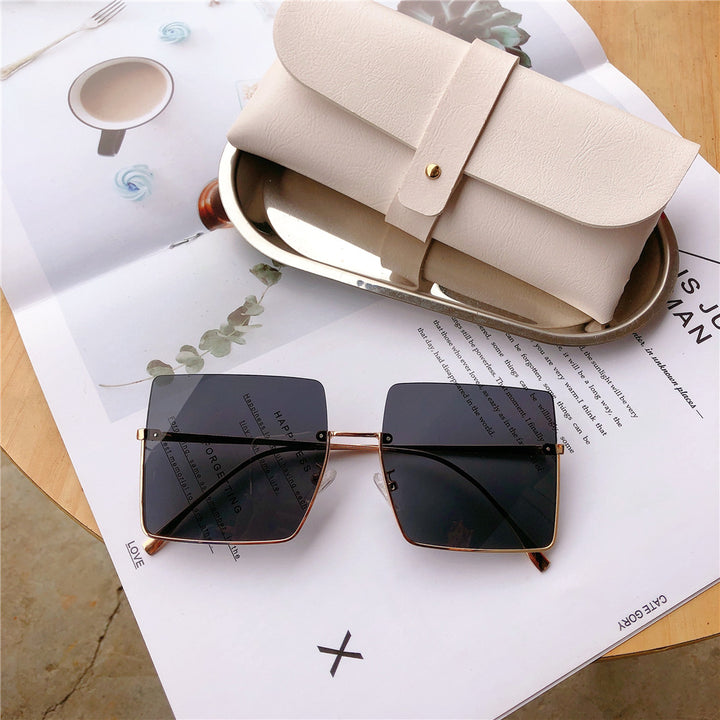 Fashionable Oversized Square Sunglasses Kalsten