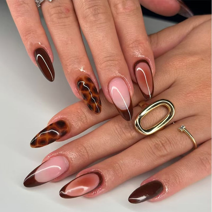 Stiletto Press-On Nails with Chic Leopard Print and Glossy Finish Kalsten