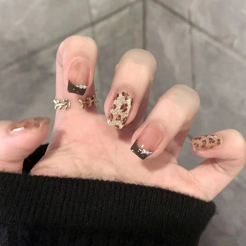 Stylish Press-On Nail Set with Artistic Leopard Design Kalsten