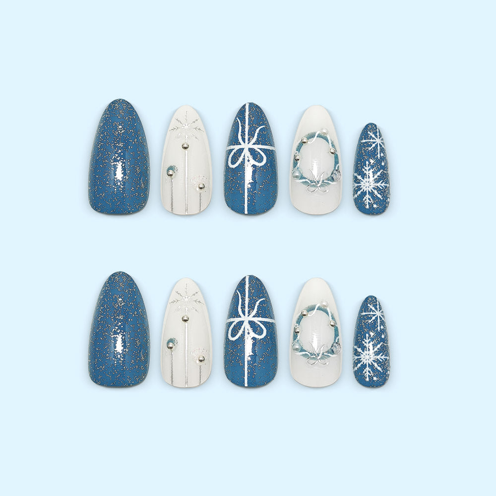 Luxury artificial nails in winter design Kalsten