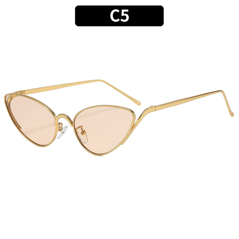 Luxurious Cat-Eye Sunglasses with Metal Accents