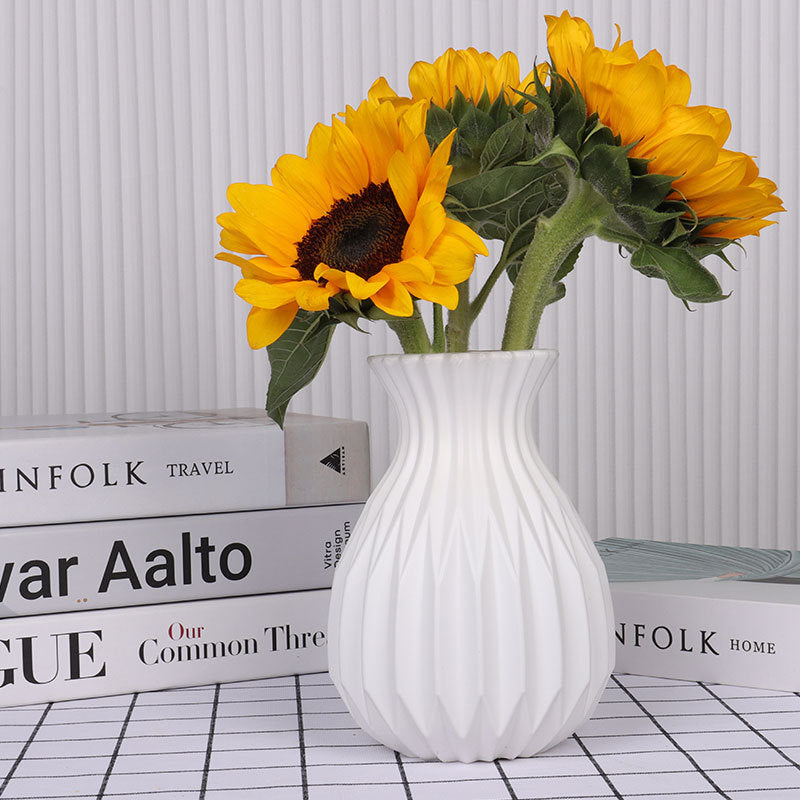 Artistic Textured Flower Vase Kalsten