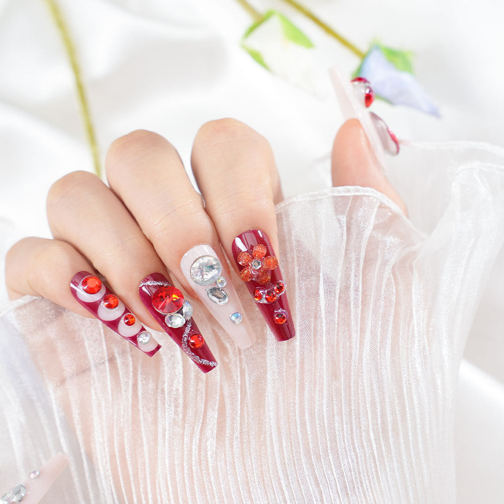 Glamorous Crystal-Enhanced Press-On Nail Set Kalsten