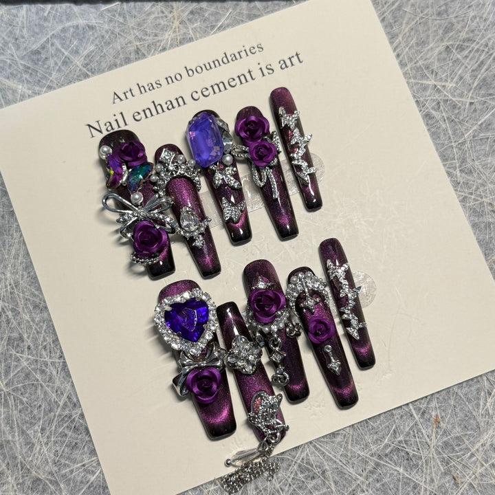 Decorative Press-On Nail Set