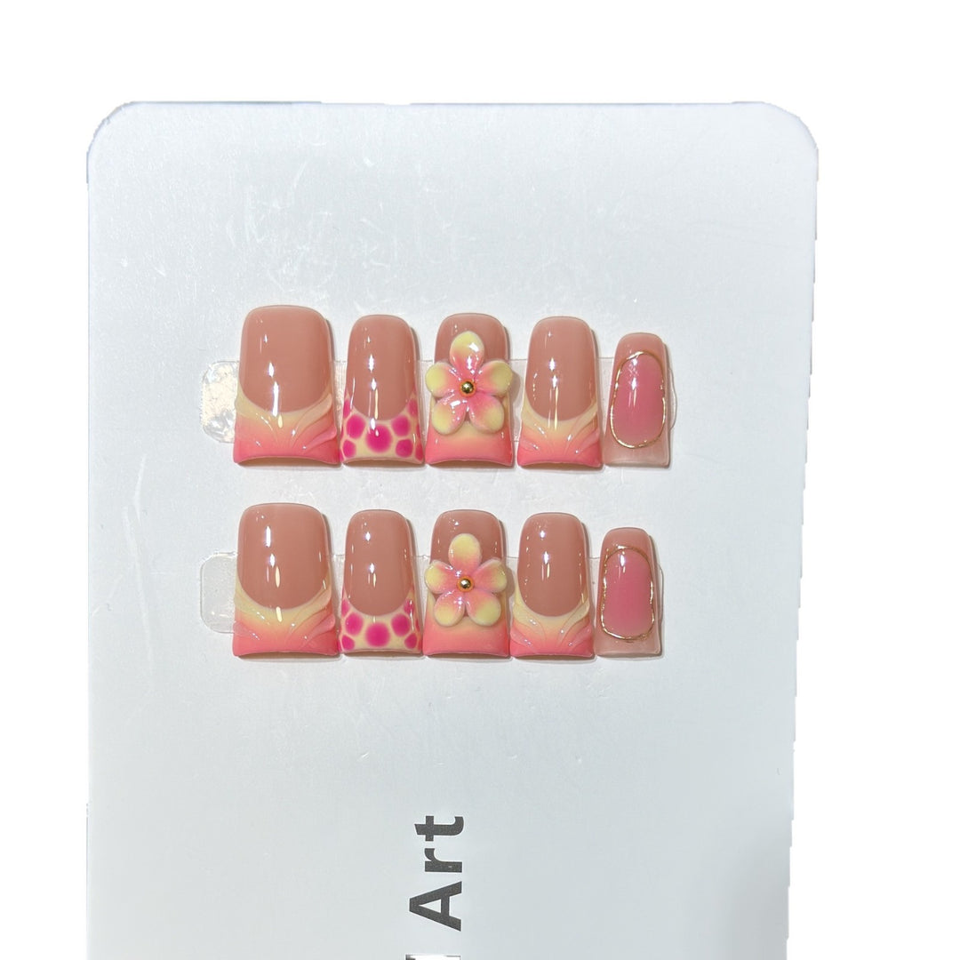 Floral Design Press-On Nail Set Kalsten