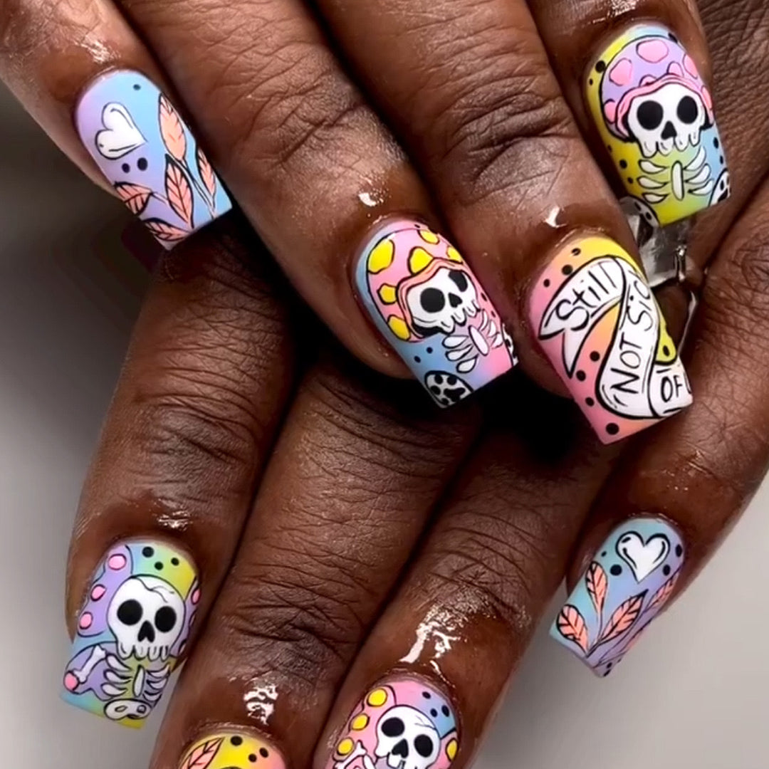 Creatively designed nail art set Kalsten