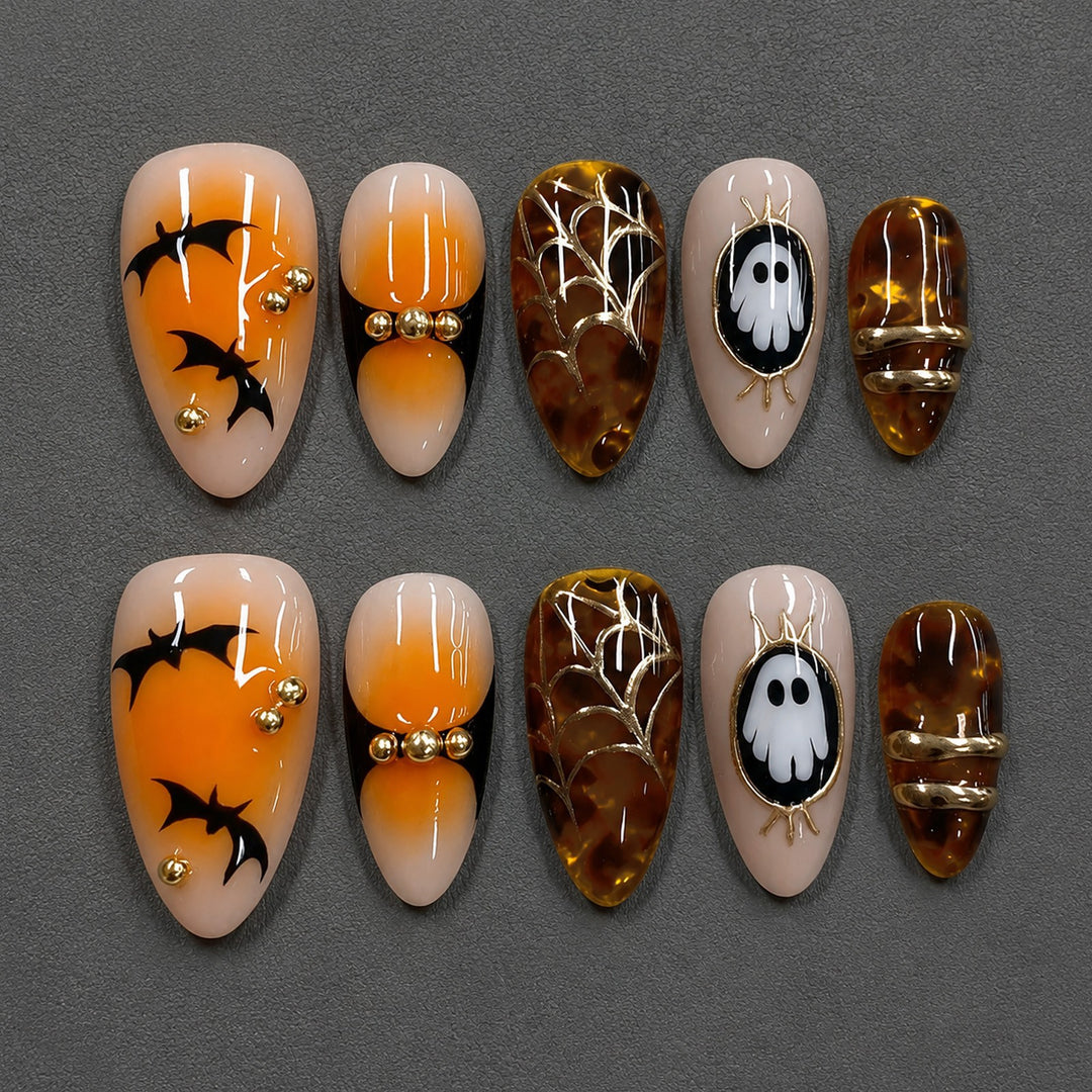 Halloween Artificial Nail Set with spooky designs and golden accents Kalsten