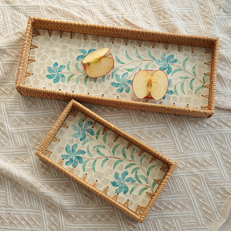 Elegant serving platter made of natural materials Kalsten