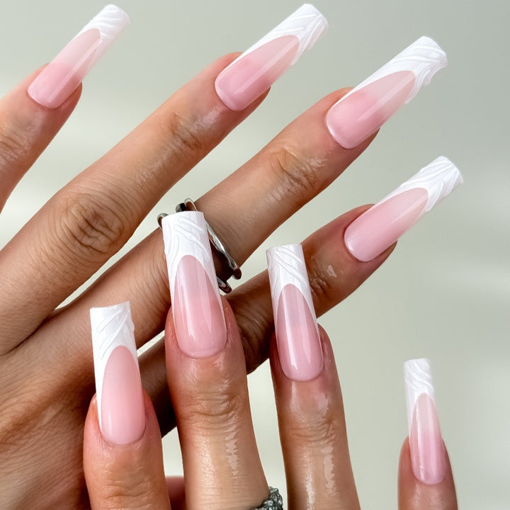 Artificial nails with elegant 3D design Kalsten
