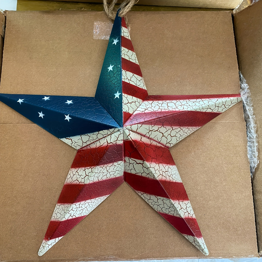 Unisex 3D metal wall star with vintage crack effect and hanging hole Kalsten
