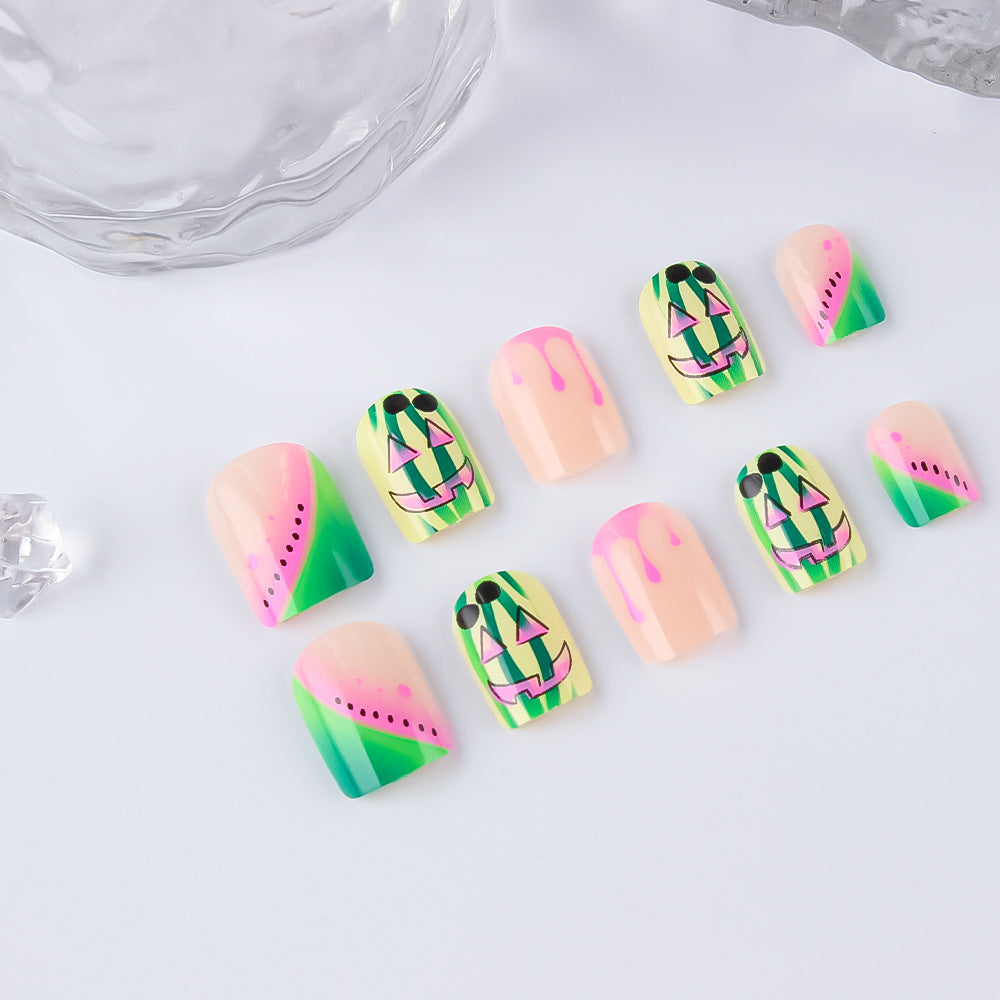 Halloween-Themed Nail Design Set Kalsten