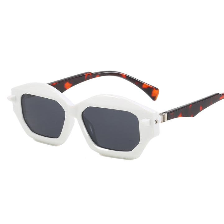 Women's Modernist Sunglasses with Eye-Catching Frame Kalsten