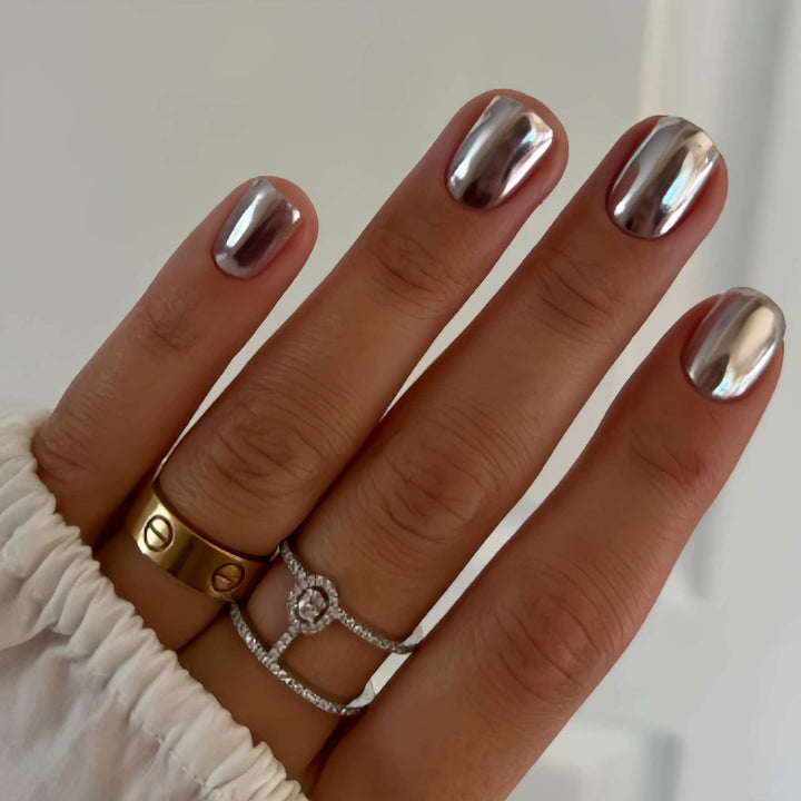 Mirrored Glossy Press-On Nail Set Kalsten