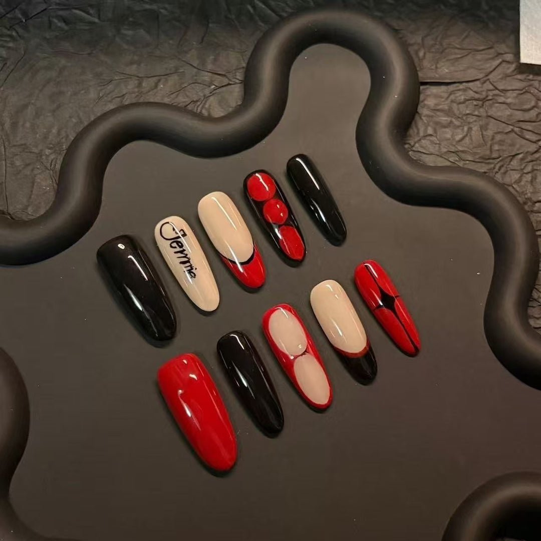Chic Artistic Press-On Nail Set Kalsten