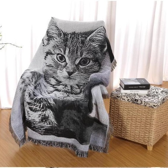 Cat-Themed Cozy Throw Blanket