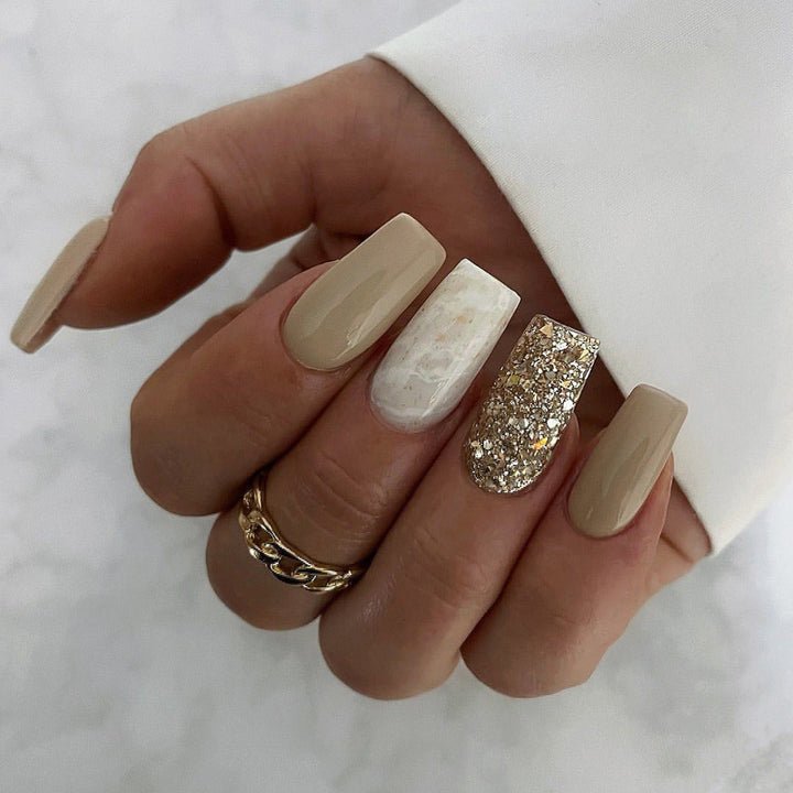 Glamorous Nail Art Kalsten