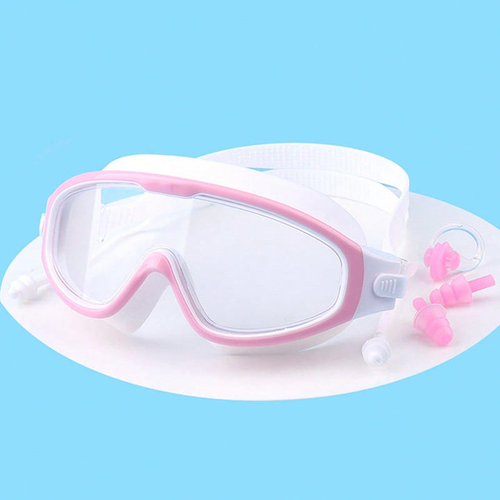 Snorkel mask with comprehensive field of view and comfortable silicone details Kalsten
