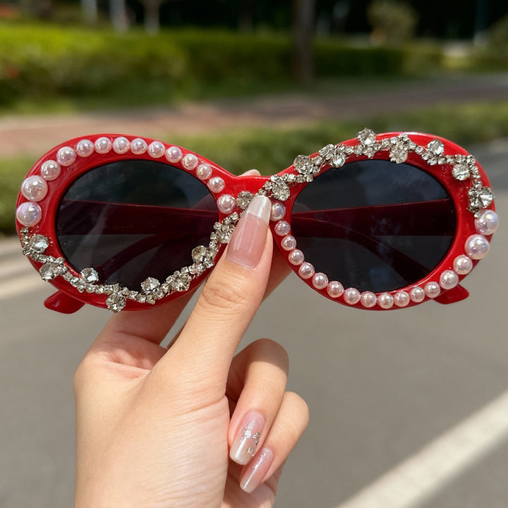 Elegant Pearl-Embellished Cat-Eye Sunglasses Kalsten