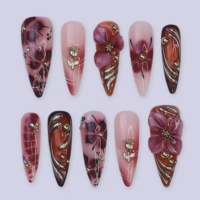 Artistic Floral and Star-Embellished Press-On Nail Set Kalsten