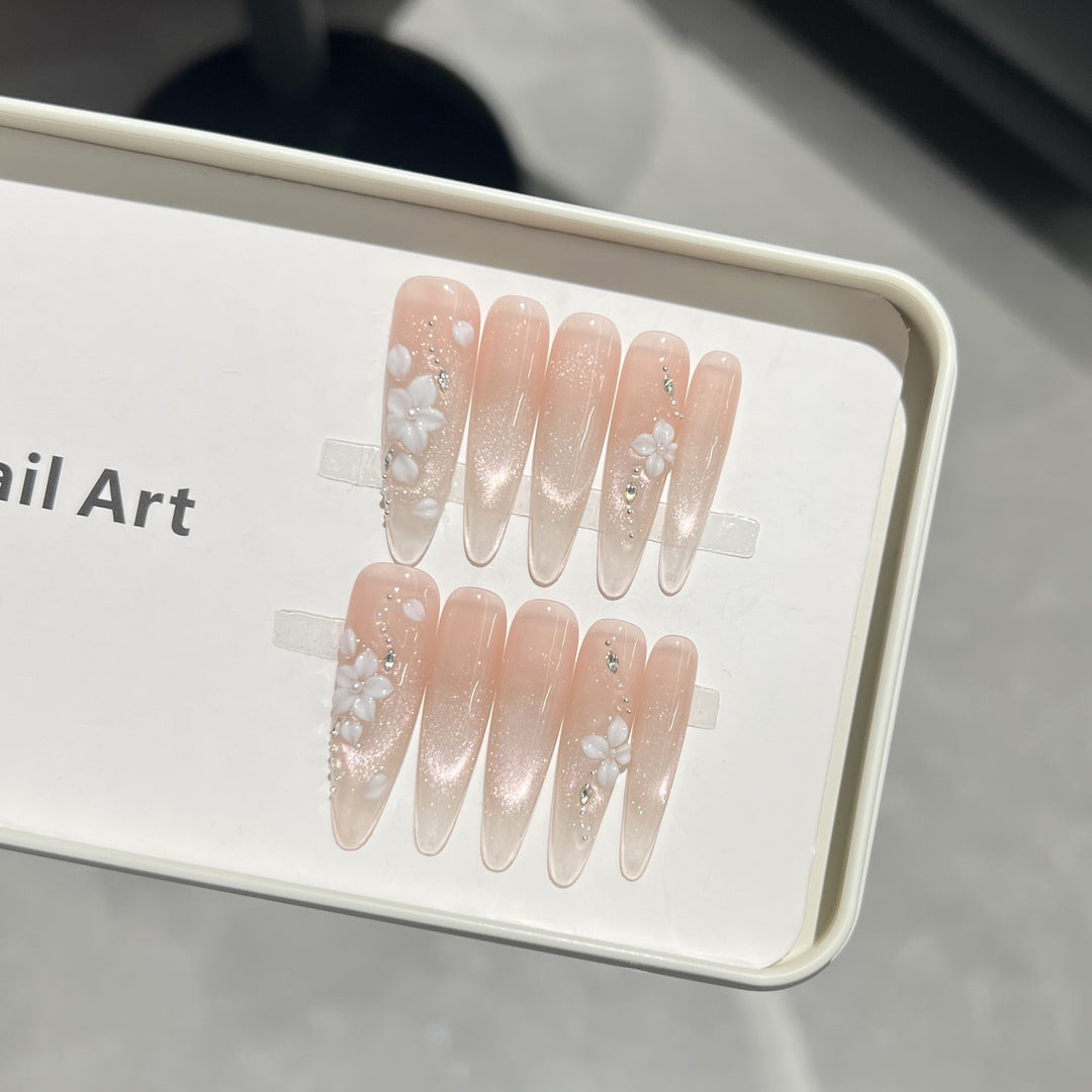 Decorative Floral Press-On Nail Set Kalsten