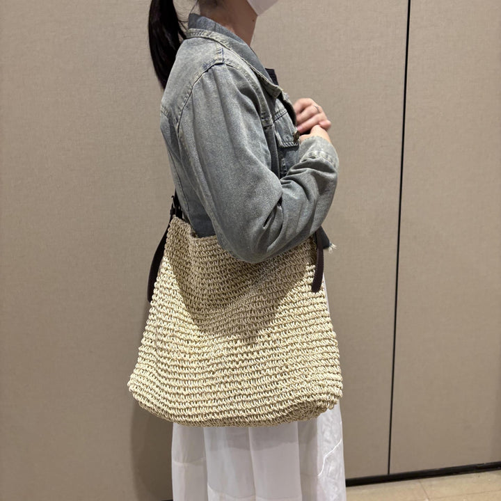 Hand-knotted shoulder bag made of natural materials Kalsten